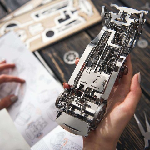 Металический механический 3D-пазл Time4Machine Glorious Cabrio Превью 5